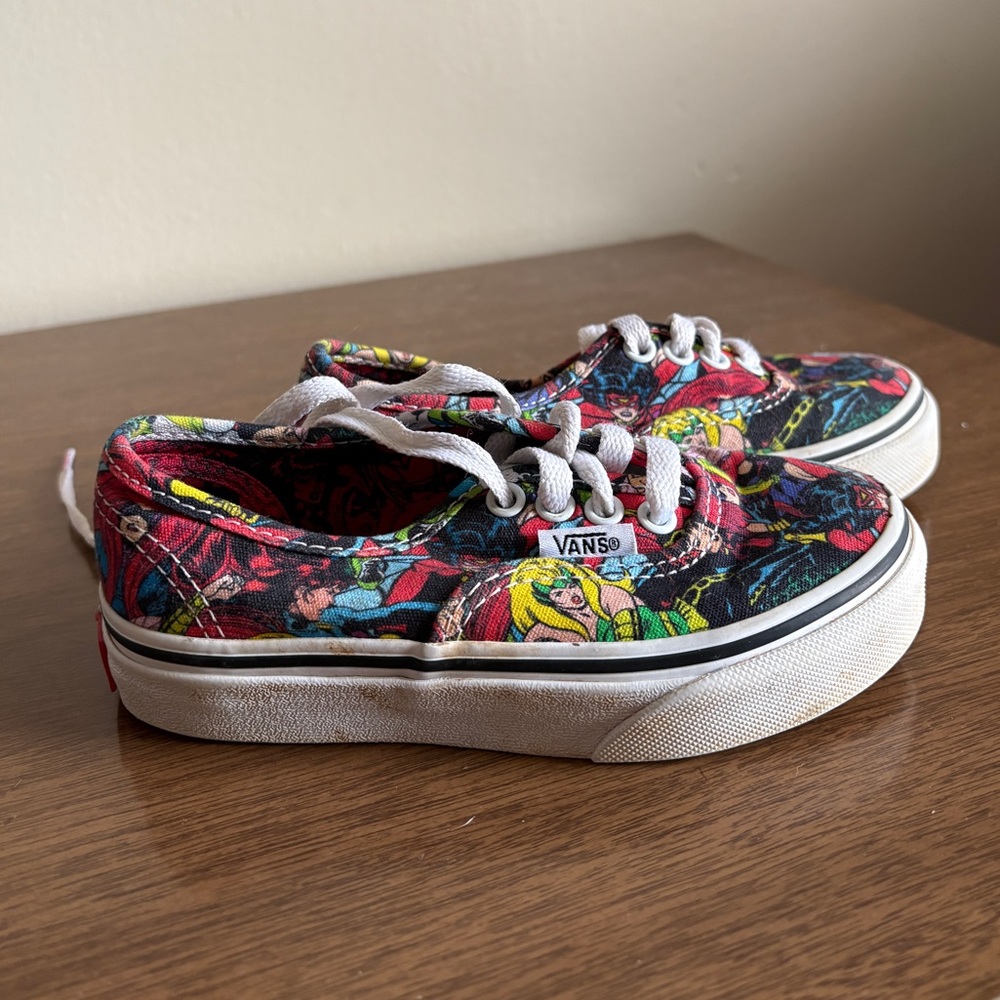 Vans Kids Sneakers in all female Marvel superhero Print